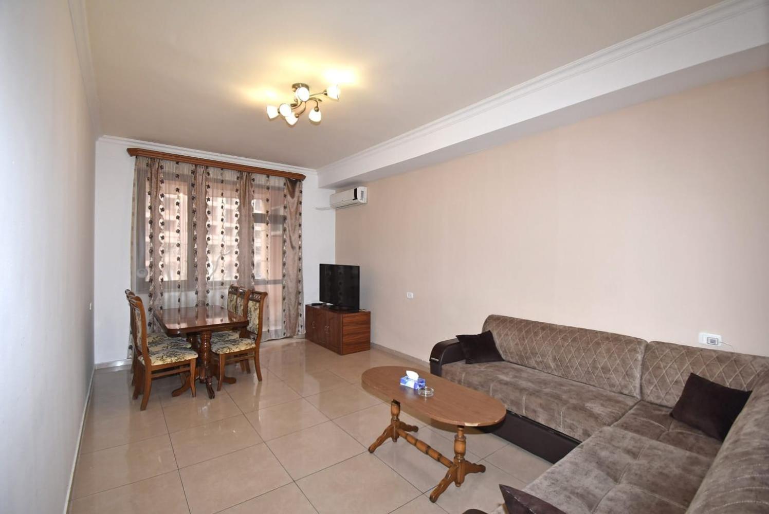 Armenak Apartment In Aram Str يريفان المظهر الخارجي الصورة